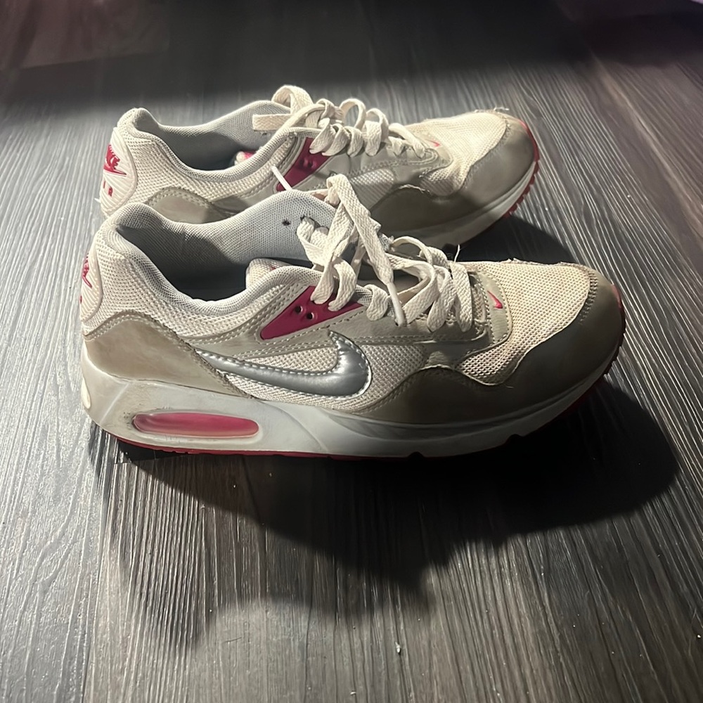 Nike air